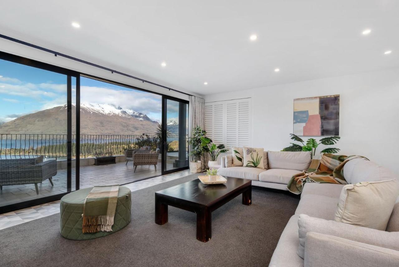 The Star Of Queenstown Hill Luaran gambar